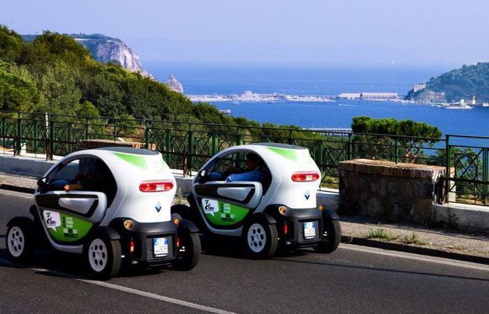 IL PRIMO CAR SHARING D’ITALIA 100% ELETTRICO SBARCA ALL’OMBRA DEL VESUVIO